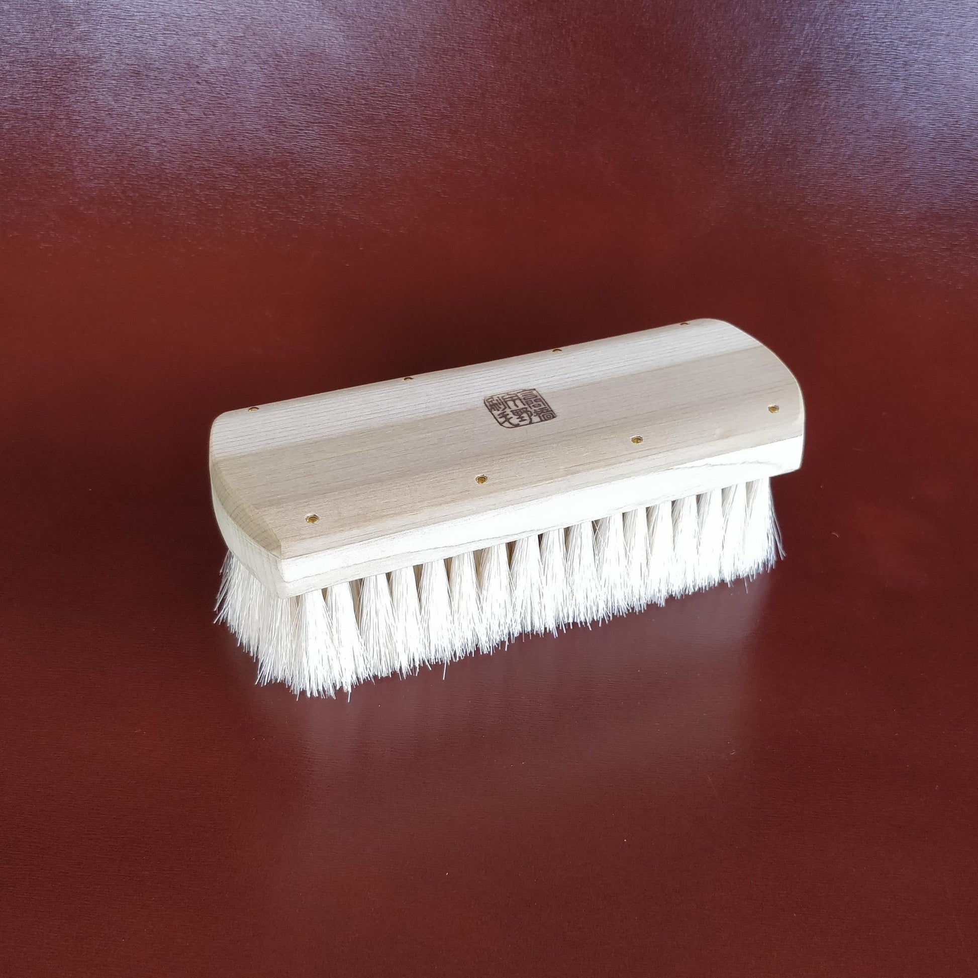 Unobrush Horse Hair Shoe Shine Brush by Fumu Top Angle