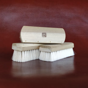 Collection image of Unobrush Shoe Shine Brushes by Fumu