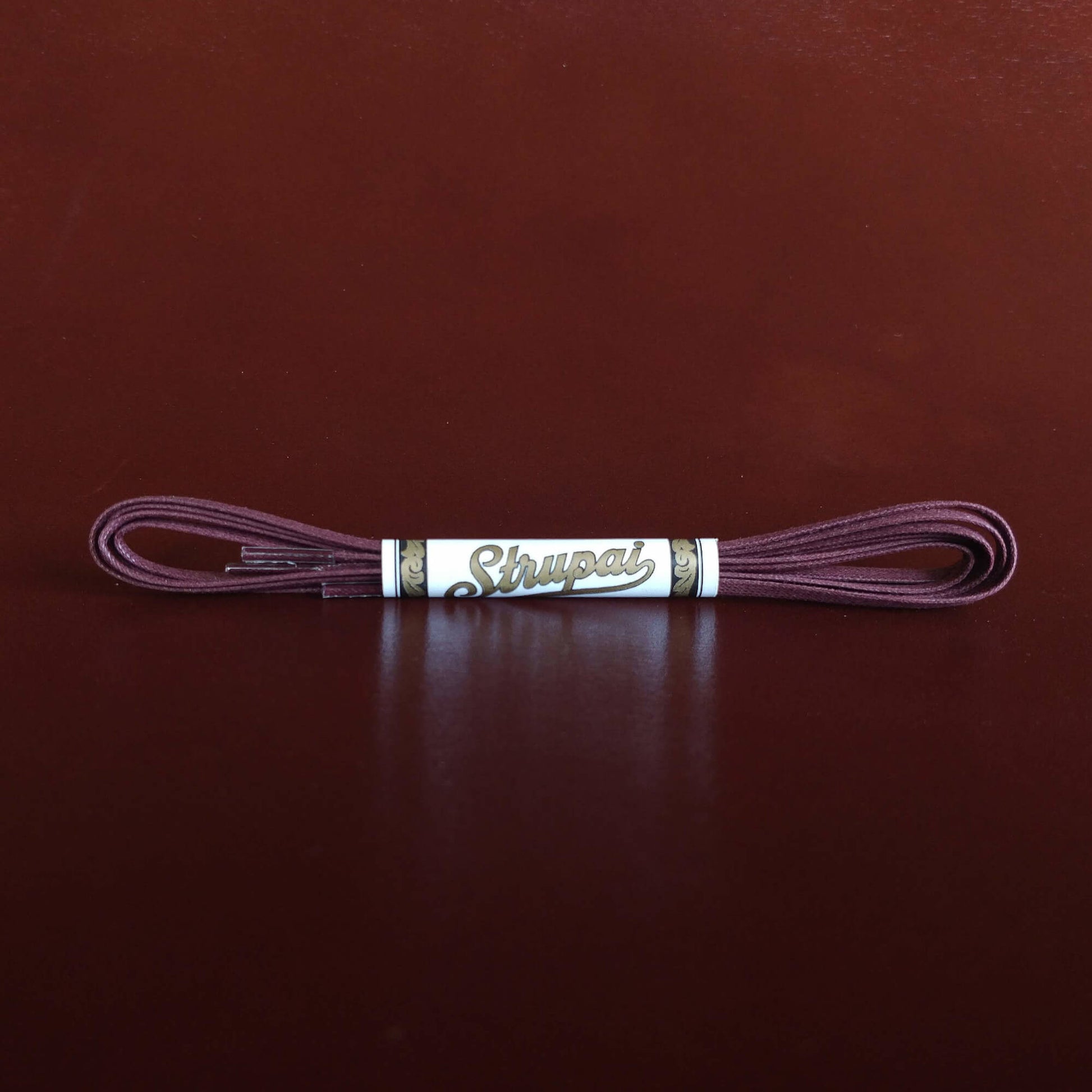 Strupai Waxed Cotton Shoe Laces in Burgundy